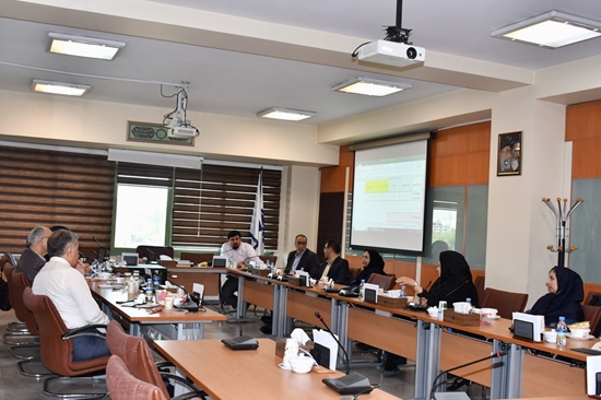 نشست بررسی برنامه آموزشی مراکز بهداشتی درمانی وابسته به دانشگاه علوم پزشکی تهران  