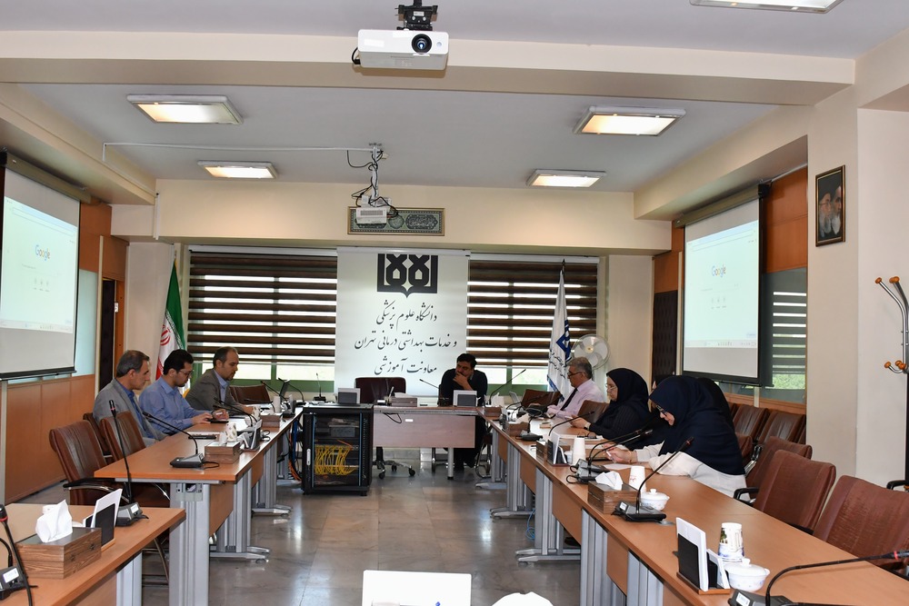 نشست شورای مدیران معاونت آموزشی دانشگاه علوم پزشکی تهران؛ بررسی مسائل دانشجویان و آموزش در شرایط جنگی 